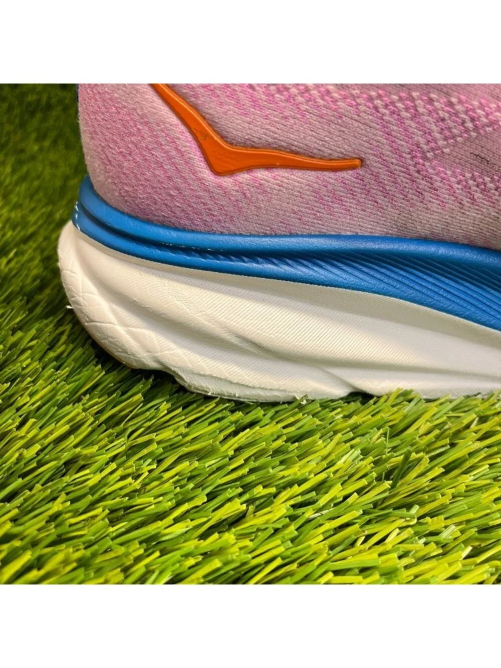 Hoka One One Clifton 9 Womens Size 7.5 Pink Blue Athletic Running Shoes Sneakers